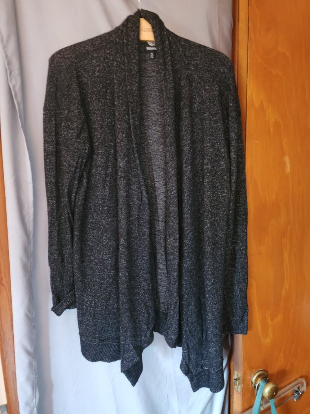 Bobeau Charcoal Marled Open Front Cardigan Sweater Medium-Exposed Seams